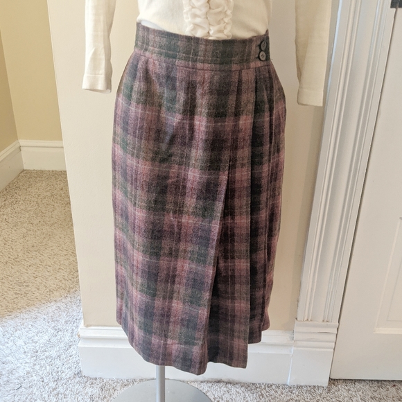Vintage Yves Saint Laurent tricot plaid wool skirt - Picture 2 of 10